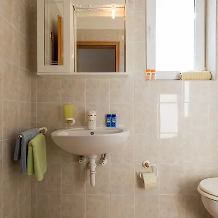 Sun House Apartment Bol