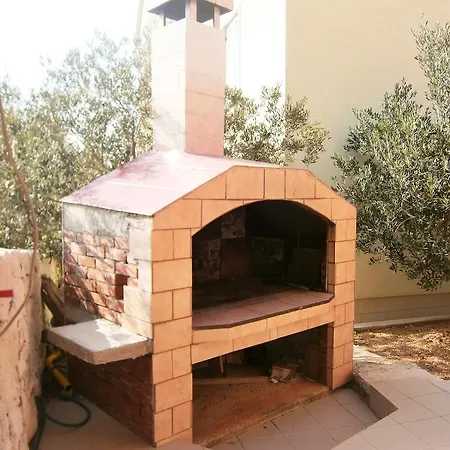 Apartment Sun House Bol