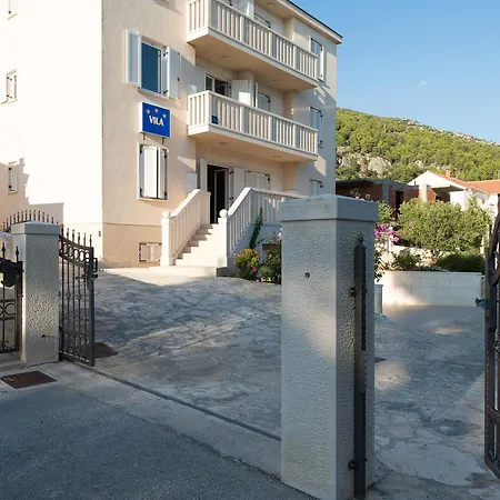 Sun House Apartman *
